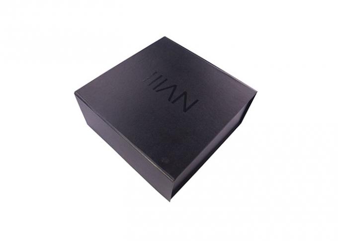紫外線ロゴによって印刷されるボール紙の折るギフト用の箱、ふたが付いている黒いギフト用の箱
