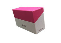 ピンク色の熱い押す磁石のギフト用の箱の包装の織り目加工の表面 サプライヤー