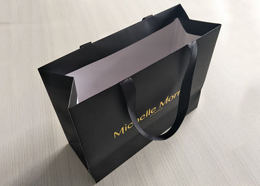 中国 再生利用できる黒いペーパー買い物袋のブティックによって捺印される丈夫な敏感 工場
