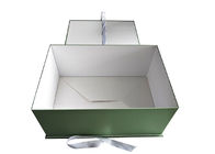 包装の衣服の現在のために積み重ね可能な薄緑の折り畳み式のペーパー ギフト用の箱 サプライヤー